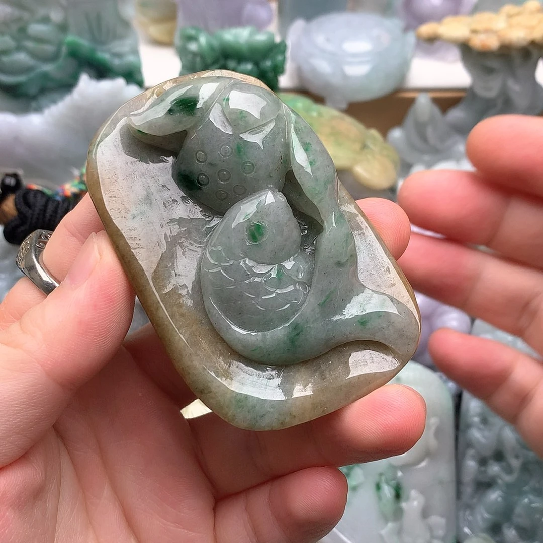 吊坠(不含链)未镶嵌翡翠