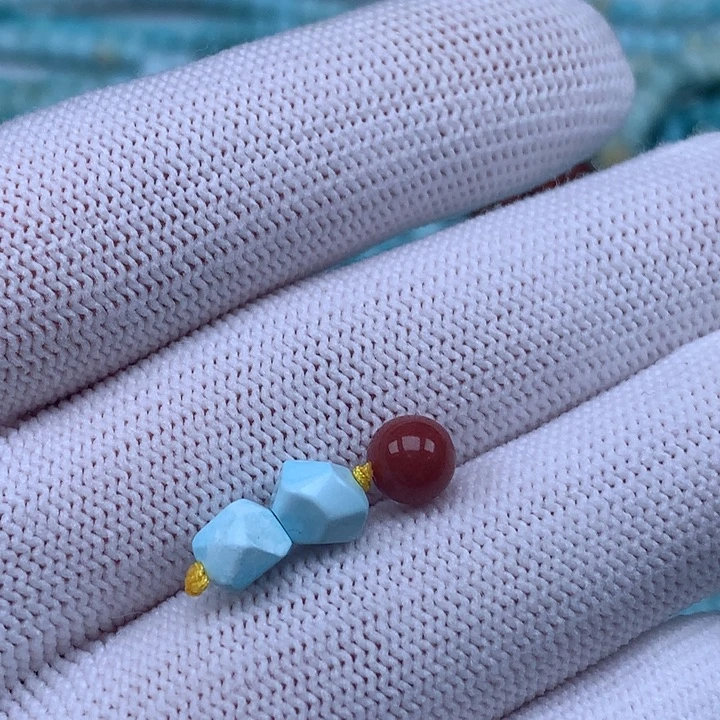 南红玛瑙未镶嵌珠宝奇石