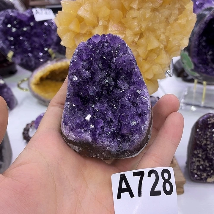 紫晶大型摆件（非配饰）未镶嵌