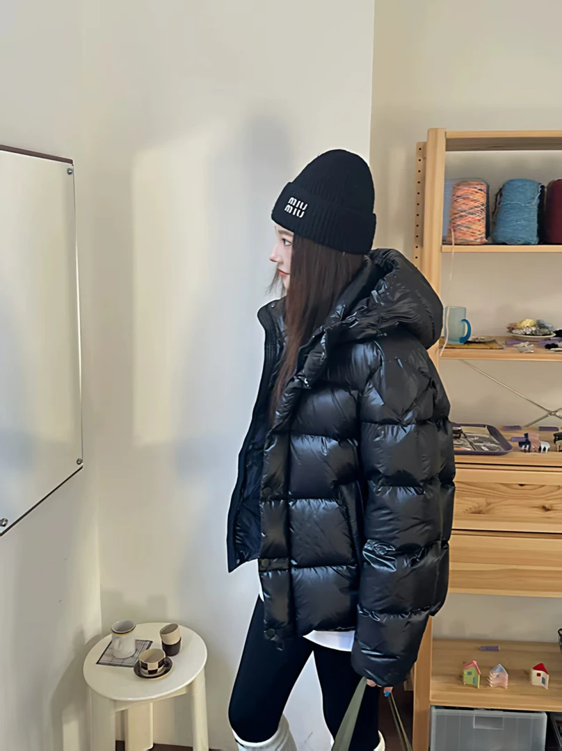 【鹅绒】90白鹅绒短款羽绒服女2025冬季新款加厚宽松保暖连帽外套