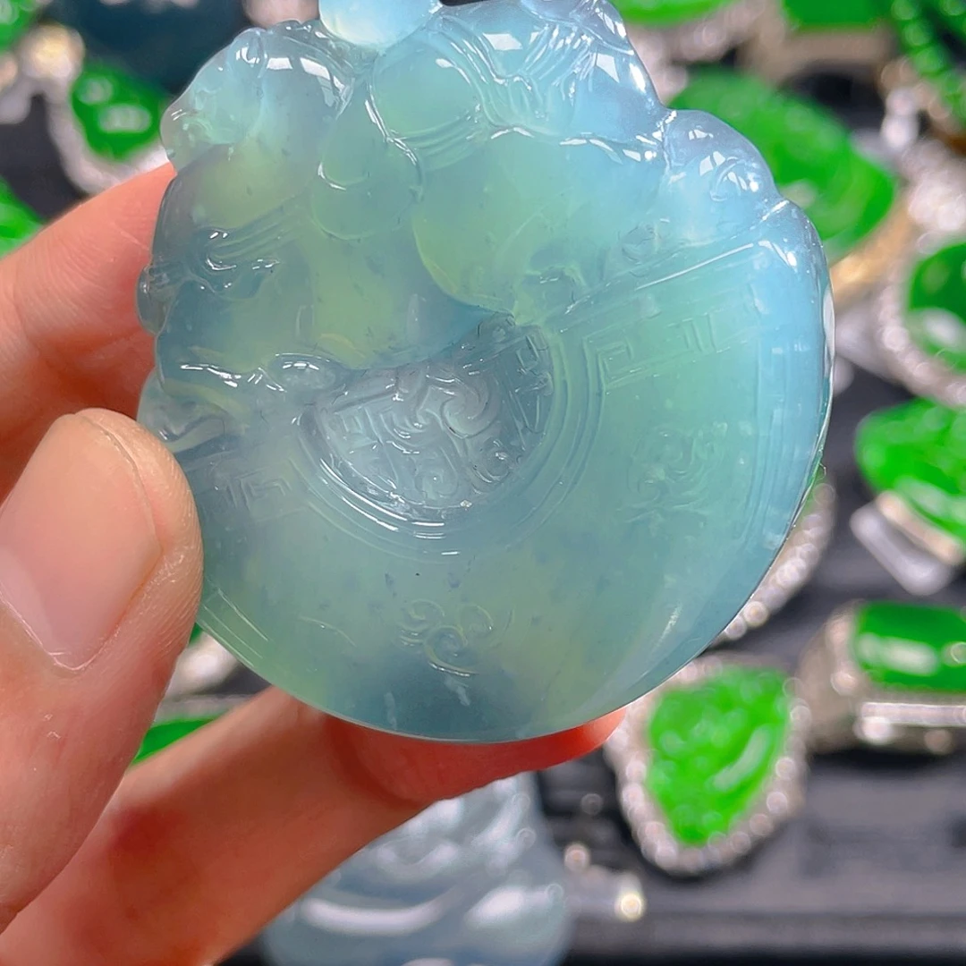 翡翠未镶嵌吊坠(不含链)