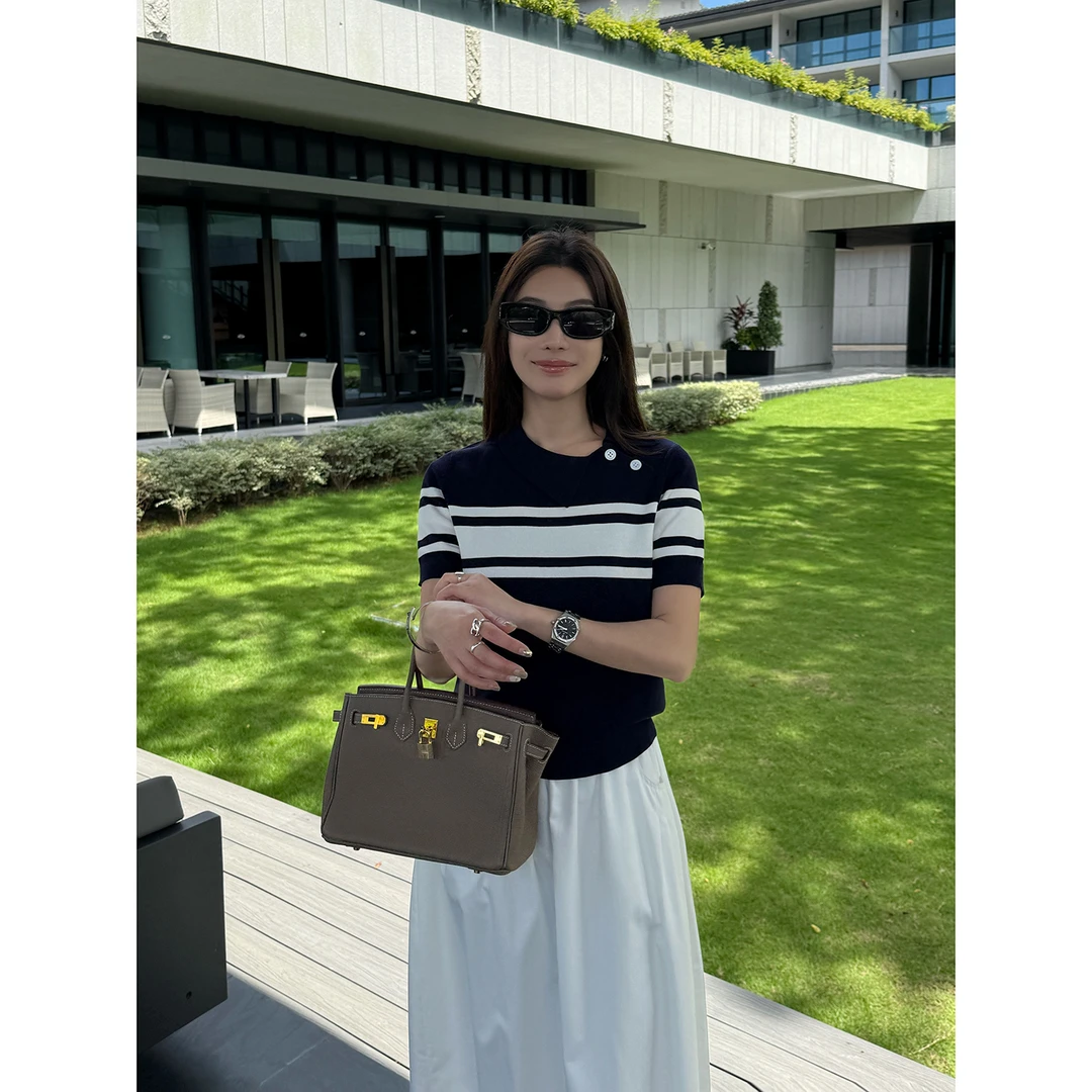 【温莎回溯】“99%莱塞尔天丝”设计感老钱拼色条纹翻领短袖上衣21660