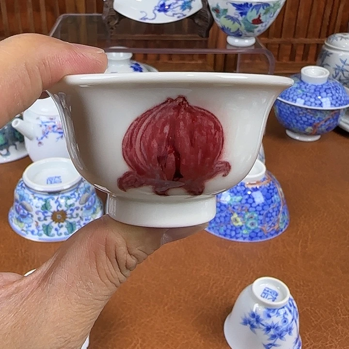 景德镇原矿釉里红压手杯