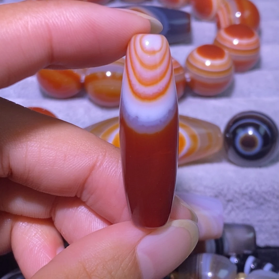 未镶嵌颈饰玛瑙/玉髓