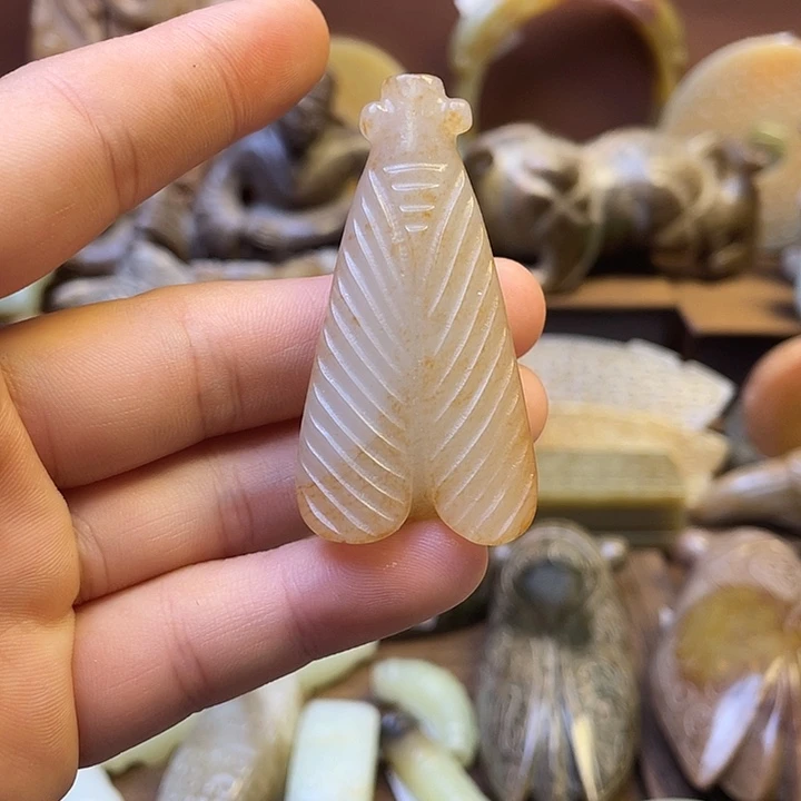 和田玉（糖玉）未镶嵌挂件