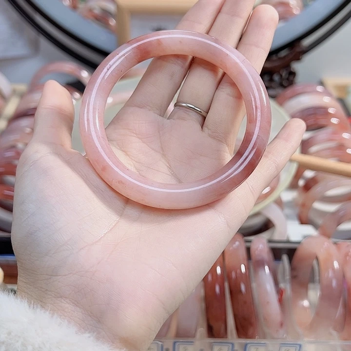 石英质玉手镯未镶嵌許**❀