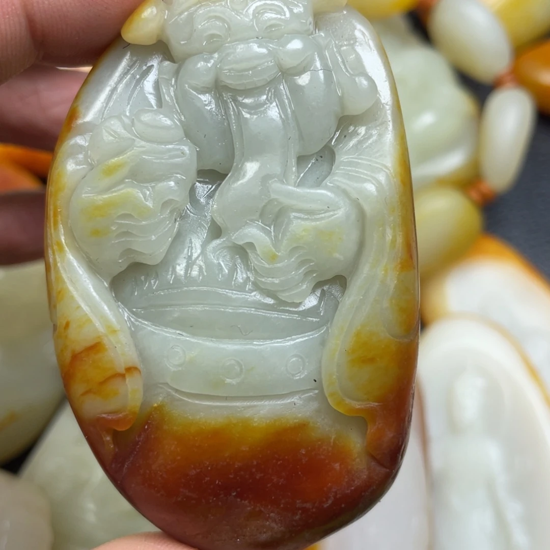 和田玉未镶嵌挂件