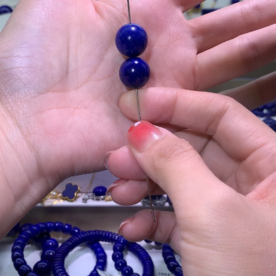 用***7青金石未镶嵌天然原矿单圆珠14m +