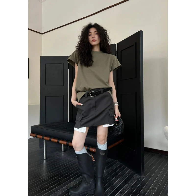 显瘦正肩短袖T恤夏季女套装2025新款时髦洋气炸街时尚搭配工装裙