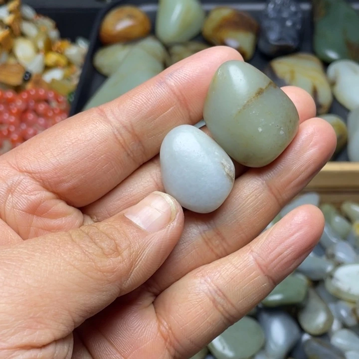 和田玉未镶嵌珠宝半成品