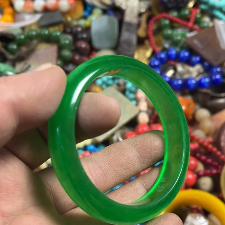 未镶嵌和田玉（糖玉）挂件