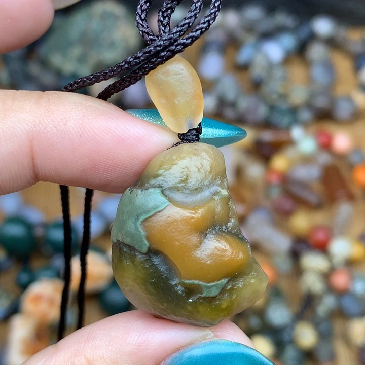 玛瑙/玉髓未镶嵌珠宝半成品