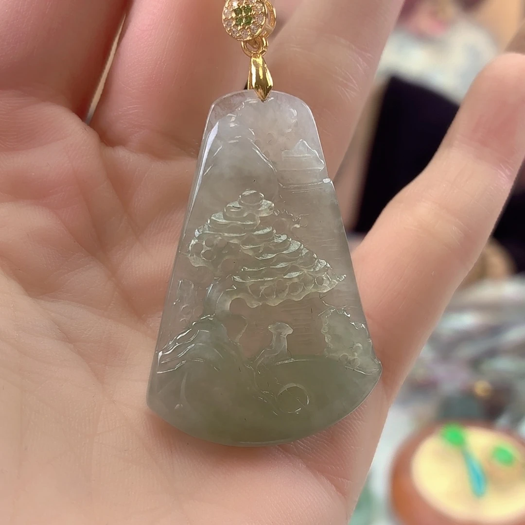 翡翠未镶嵌颈饰翡翠