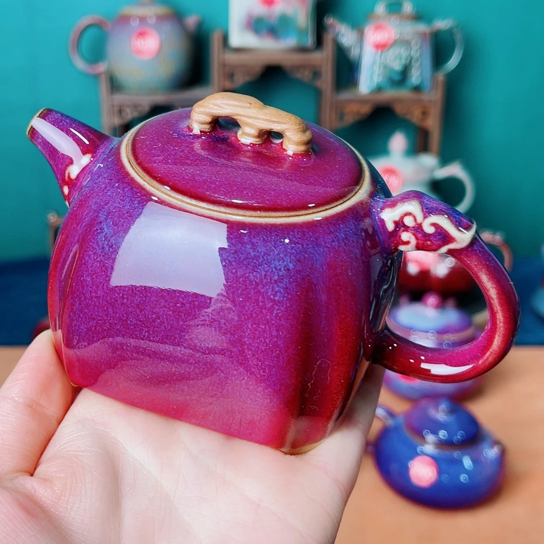 钧瓷艺术作品壶茶，