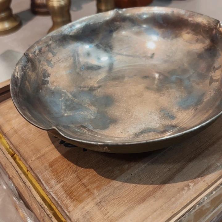 紫砂茶杯臭*腐非常美丽漂亮的物品