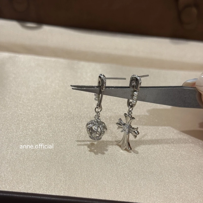 铜合金耳饰 朋克个性皇冠十字架别针不对称AB款耳饰【R461】
