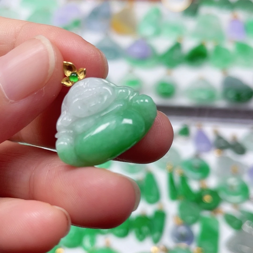 吊坠(不含链)18K金镶嵌翡翠