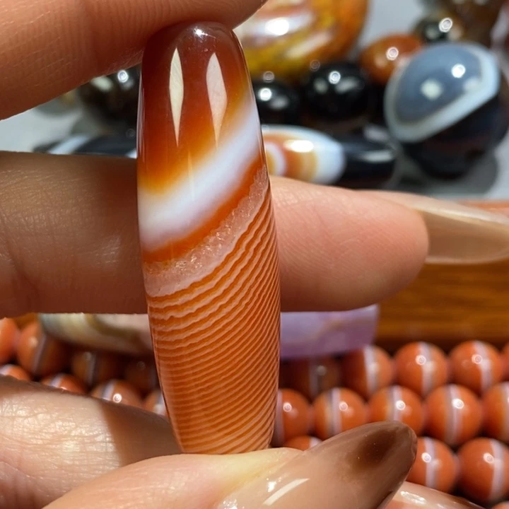 玛瑙/玉髓合金颈饰