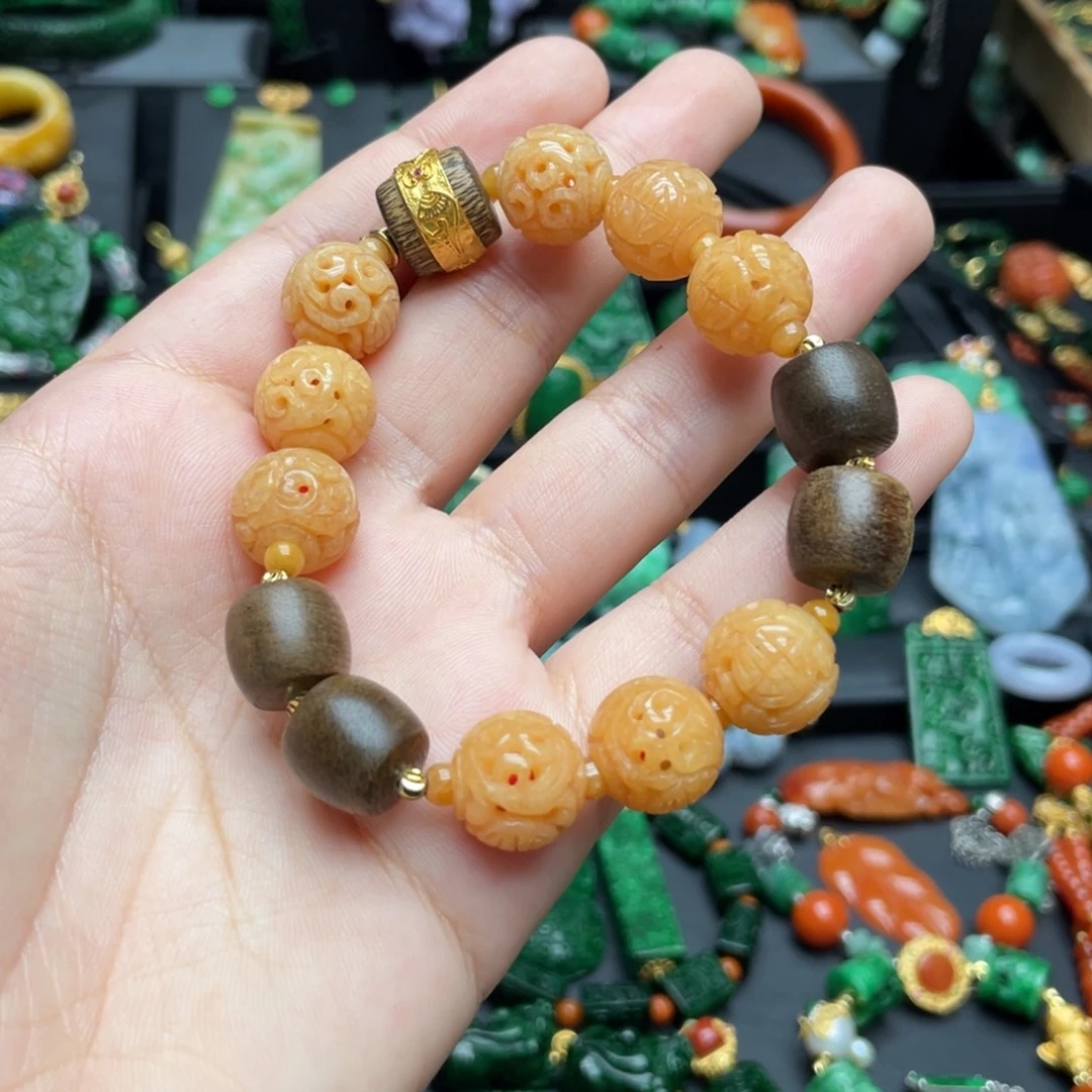 翡翠合金颈饰翡翠