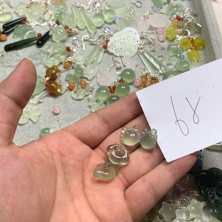 蛇纹石玉合金耳钉(***)