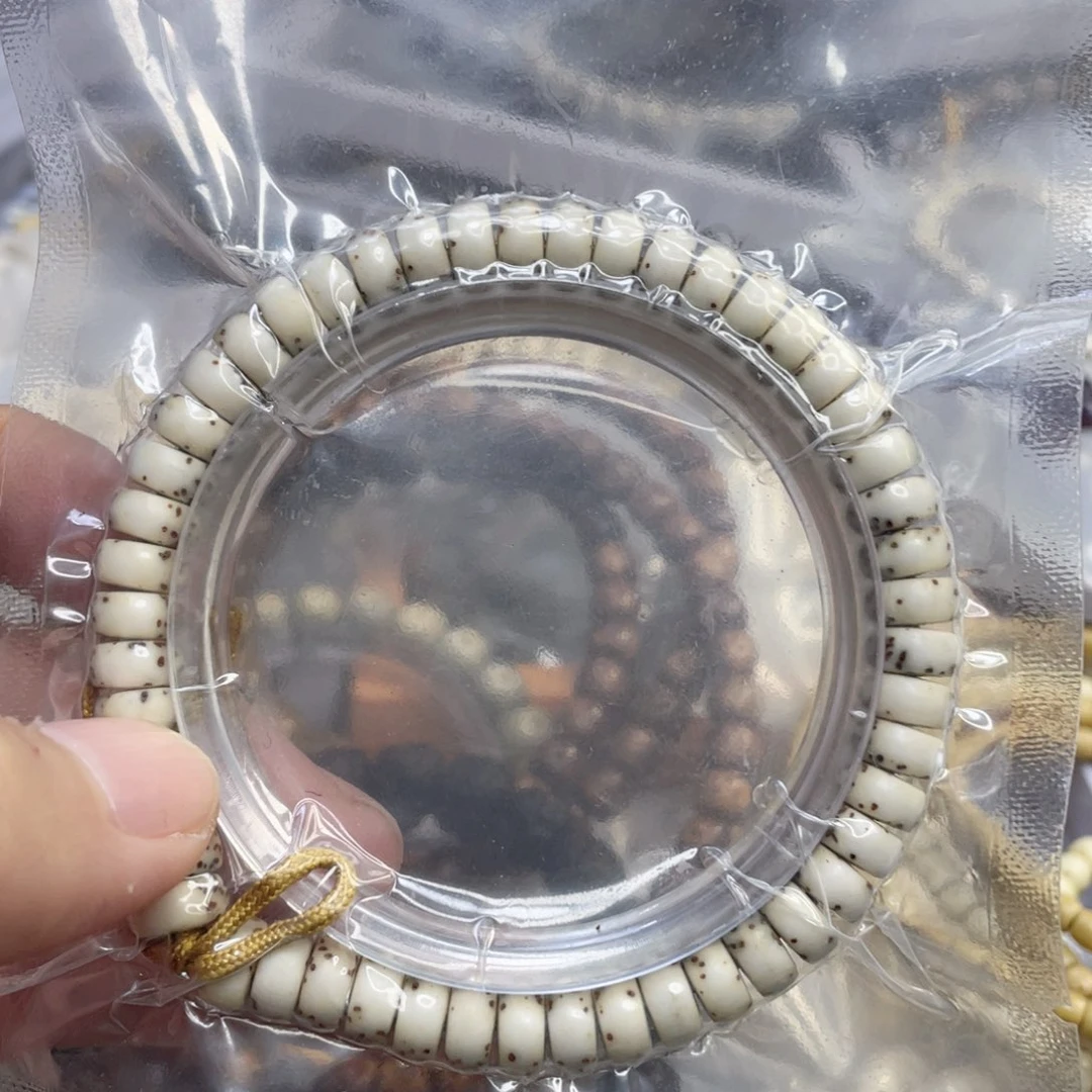 小***雪星月菩提手串一物一图