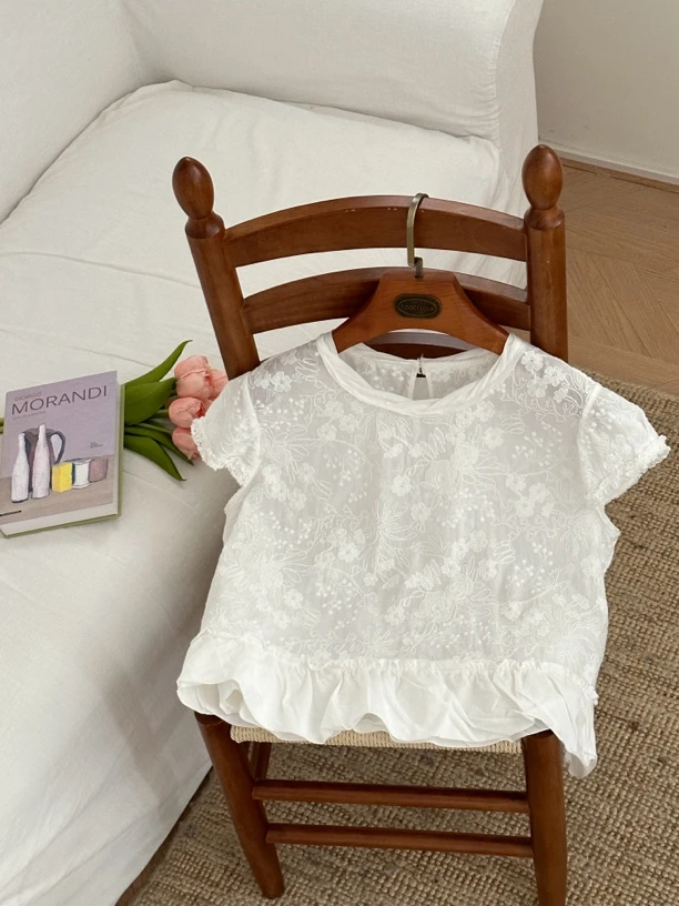 「大昕·玫瑰信笺」夏季新款刺绣重工小清新减龄小衫