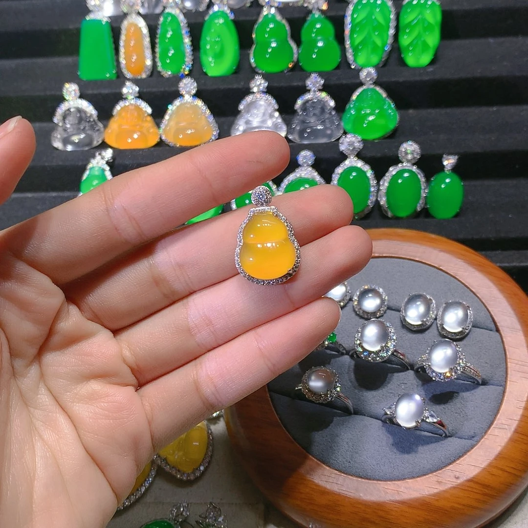 玛瑙/玉髓银S925镶嵌颈饰