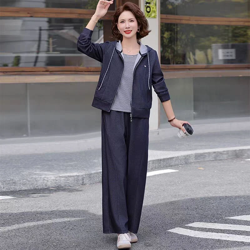 中年妈妈春装洋气外套2025新款运动服中老年女春秋时尚休闲三件套