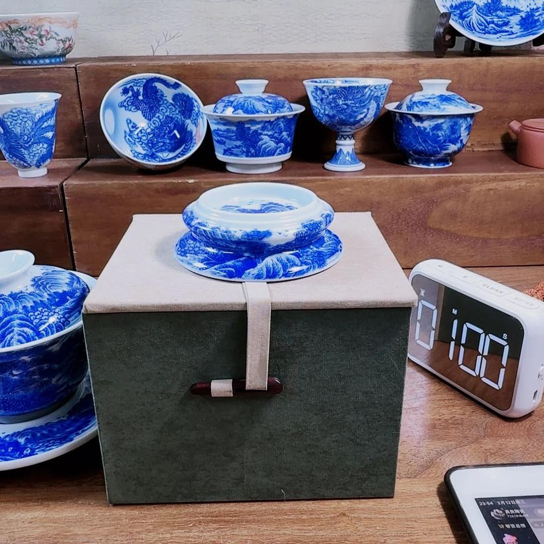 泥塑S****岸盖置手工手绘