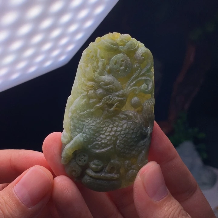 未镶嵌定制翡翠牌子