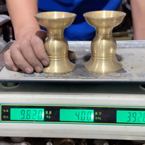143000000000000000