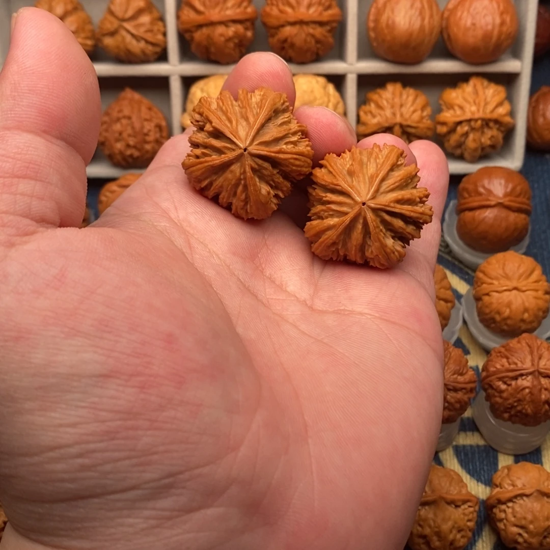 一***王文玩核桃把件五星上将