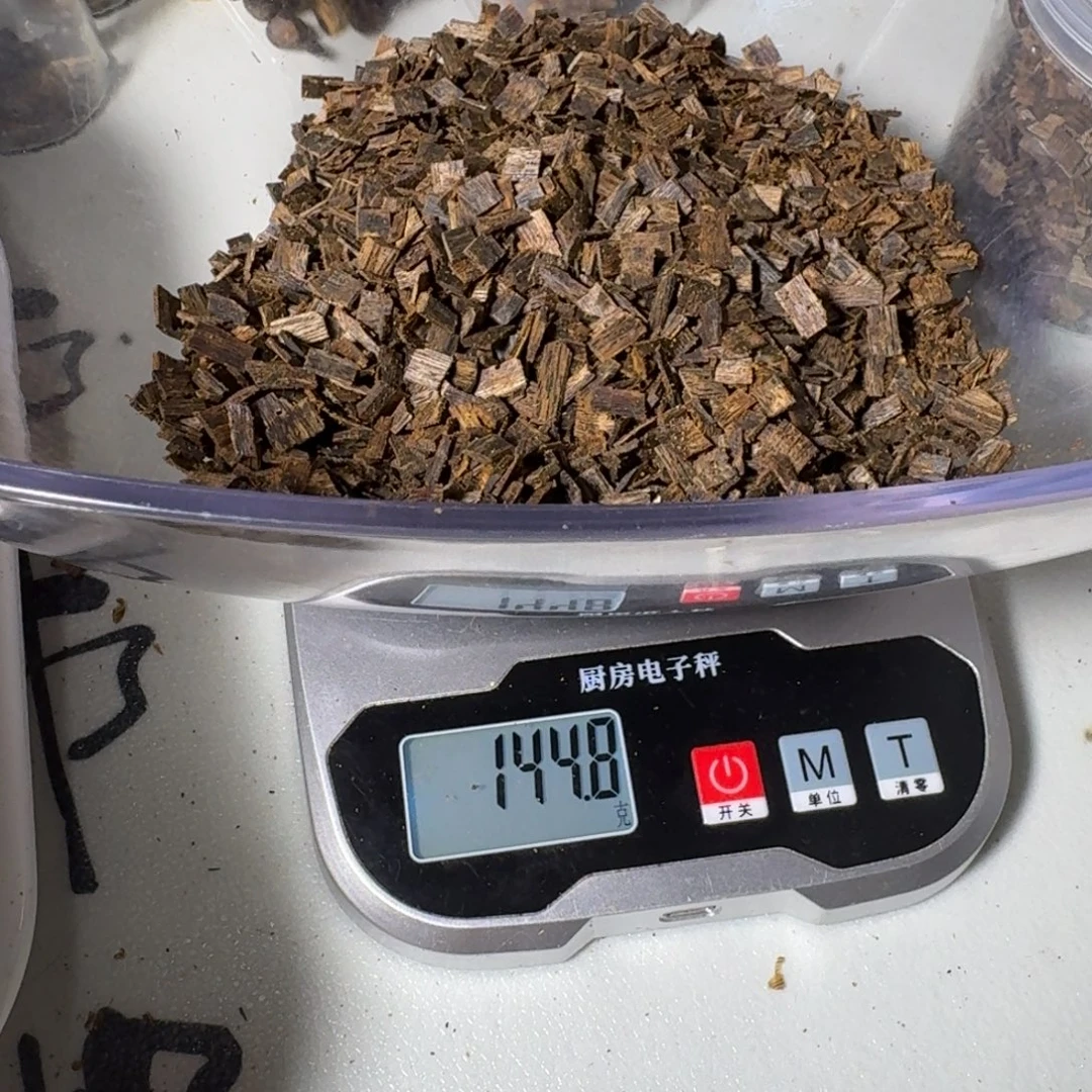 刚***、木沉水陆河老料片片144克