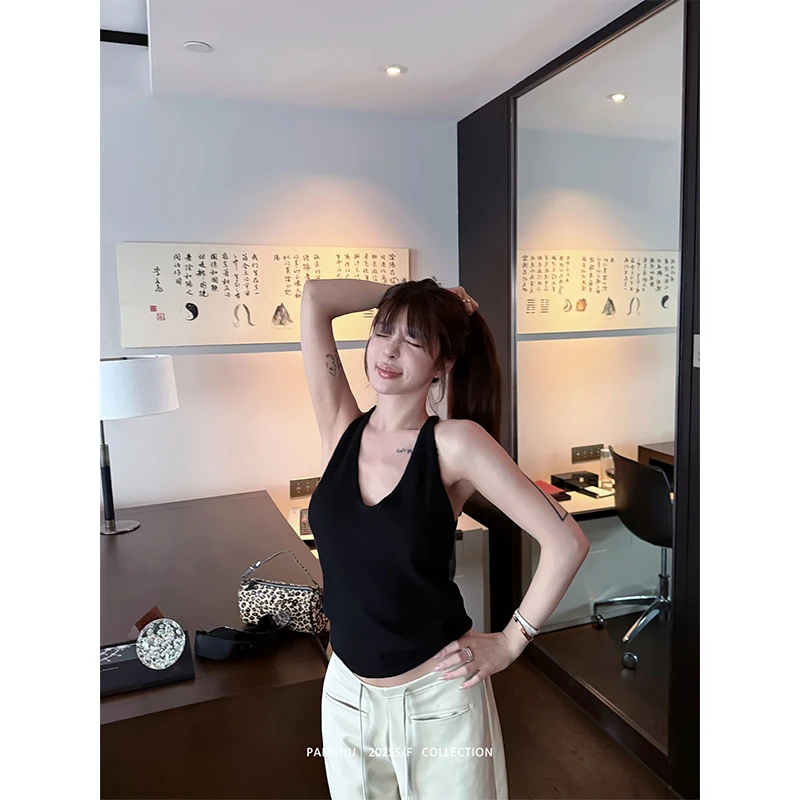 Panghu2025SF【辣妹刚需】小众修身内搭外穿V领吊带背心短款上衣