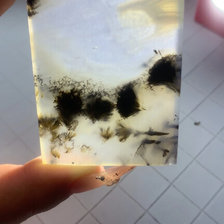 張***靈玛瑙/玉髓未镶嵌颈饰