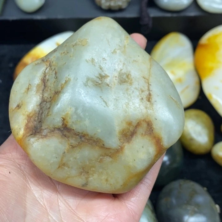 玉***铭和田玉未镶嵌挂件