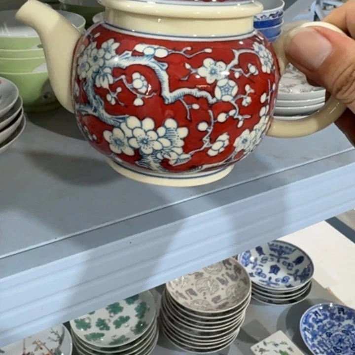 瓷片摆件式及机械等部件都在