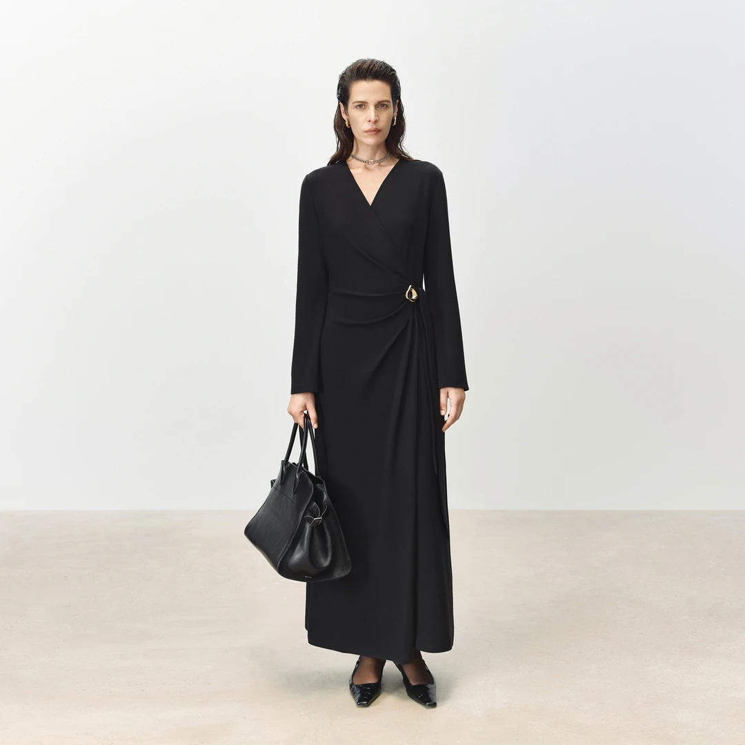 LYNEE  秋冬围裹式饰扣V领收腰女士气质连衣裙 LGD2EAT051