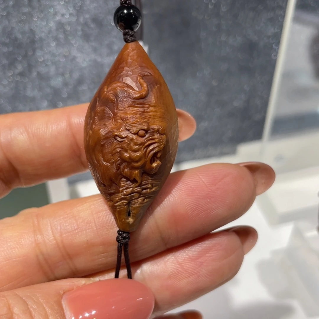 橄榄核手串橄榄核雕工艺