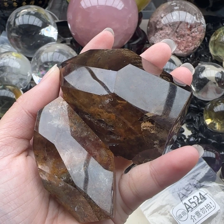 汉***出水晶摆件未镶嵌b359