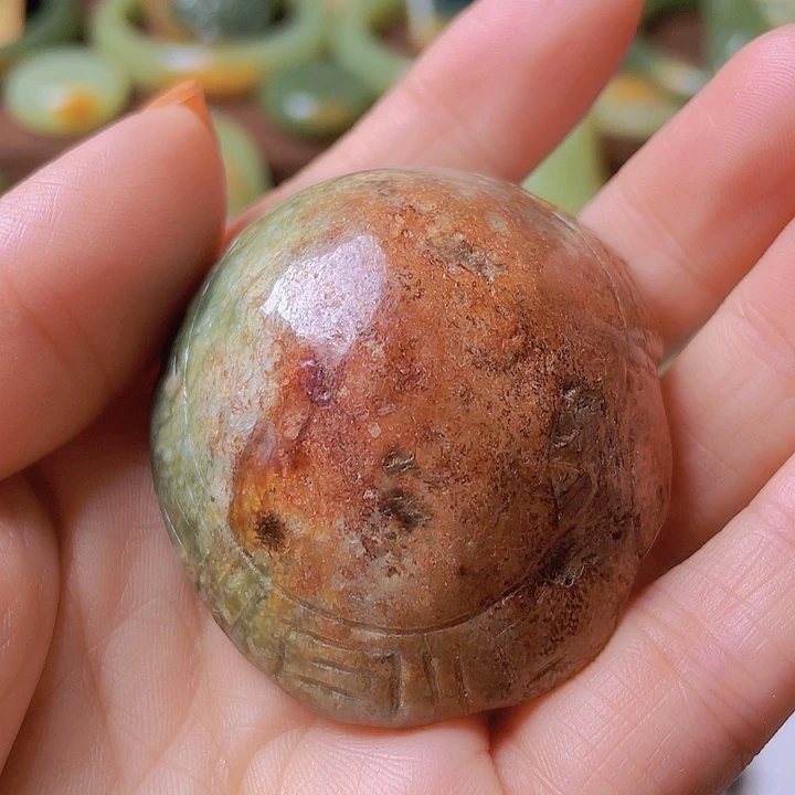 未镶嵌手串岫岩河磨玉（透闪石质玉）