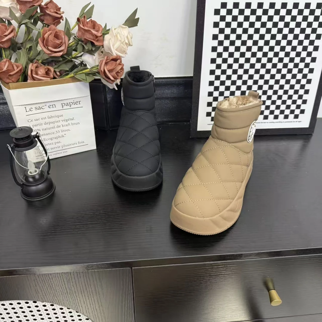 秋冬新款时尚休闲女鞋平底保暖棉鞋防滑雪地靴加绒冷粘004