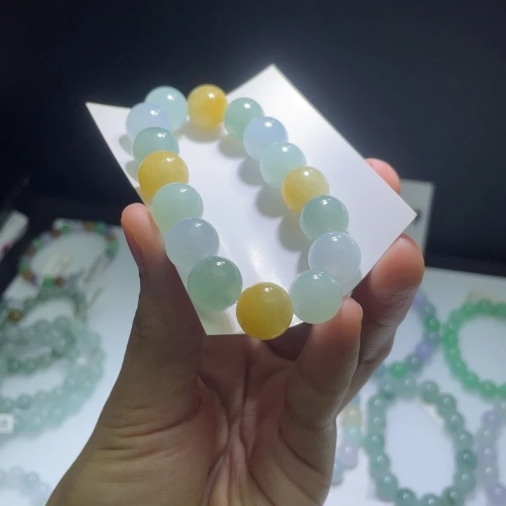 未镶嵌定制翡翠翡翠