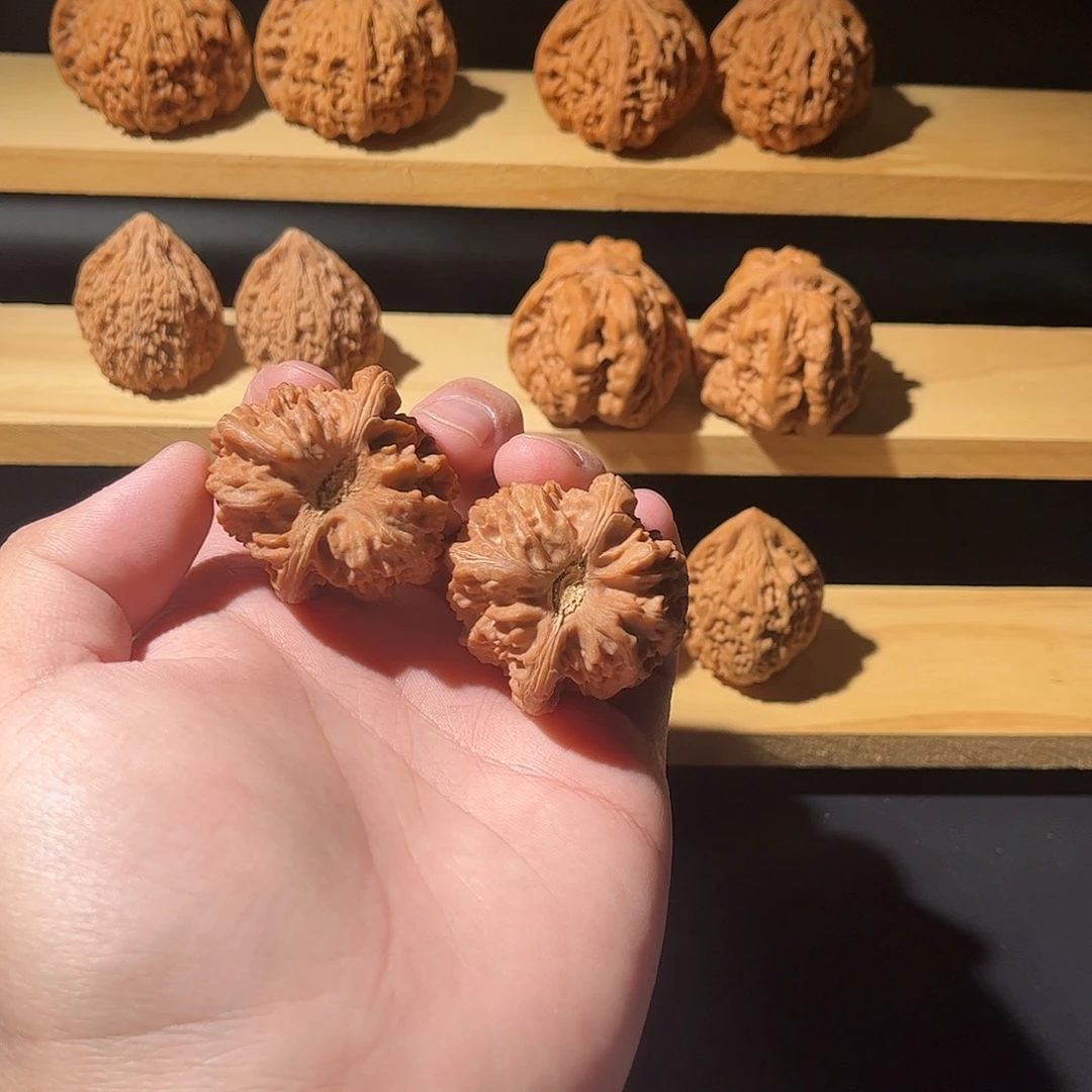 文玩核桃吊坠40曹大龙