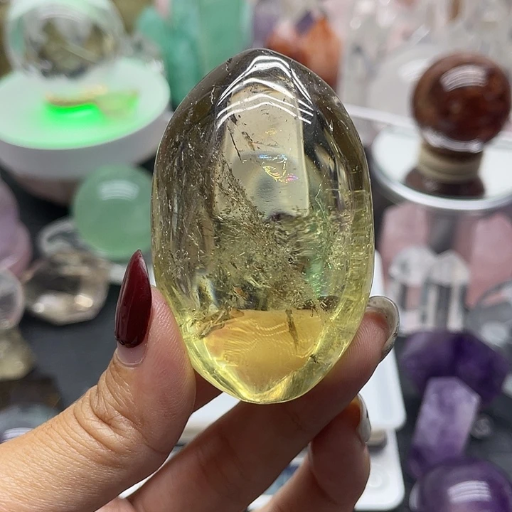 不***呆未镶嵌珠宝半成品水晶36黄水晶把玩