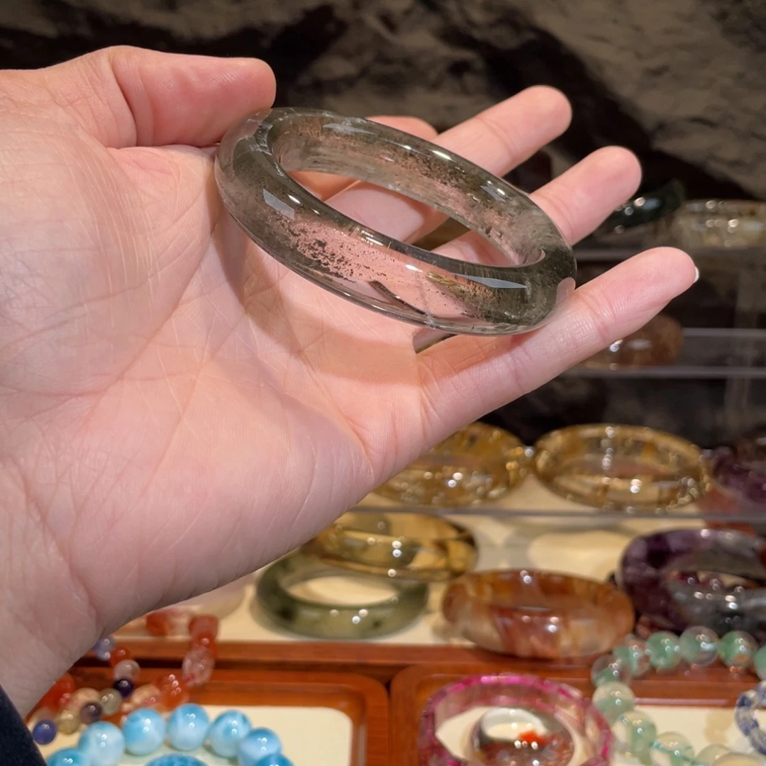 未镶嵌手镯水晶1