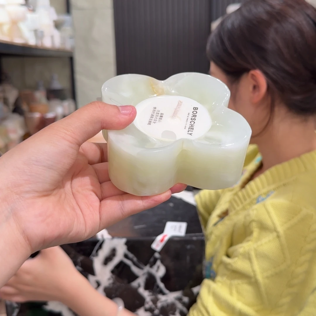 大理石R182。    关机。