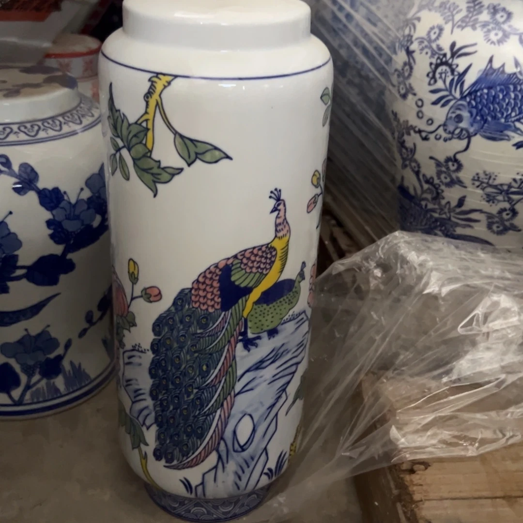微瑕青花瓷器值得厚爱