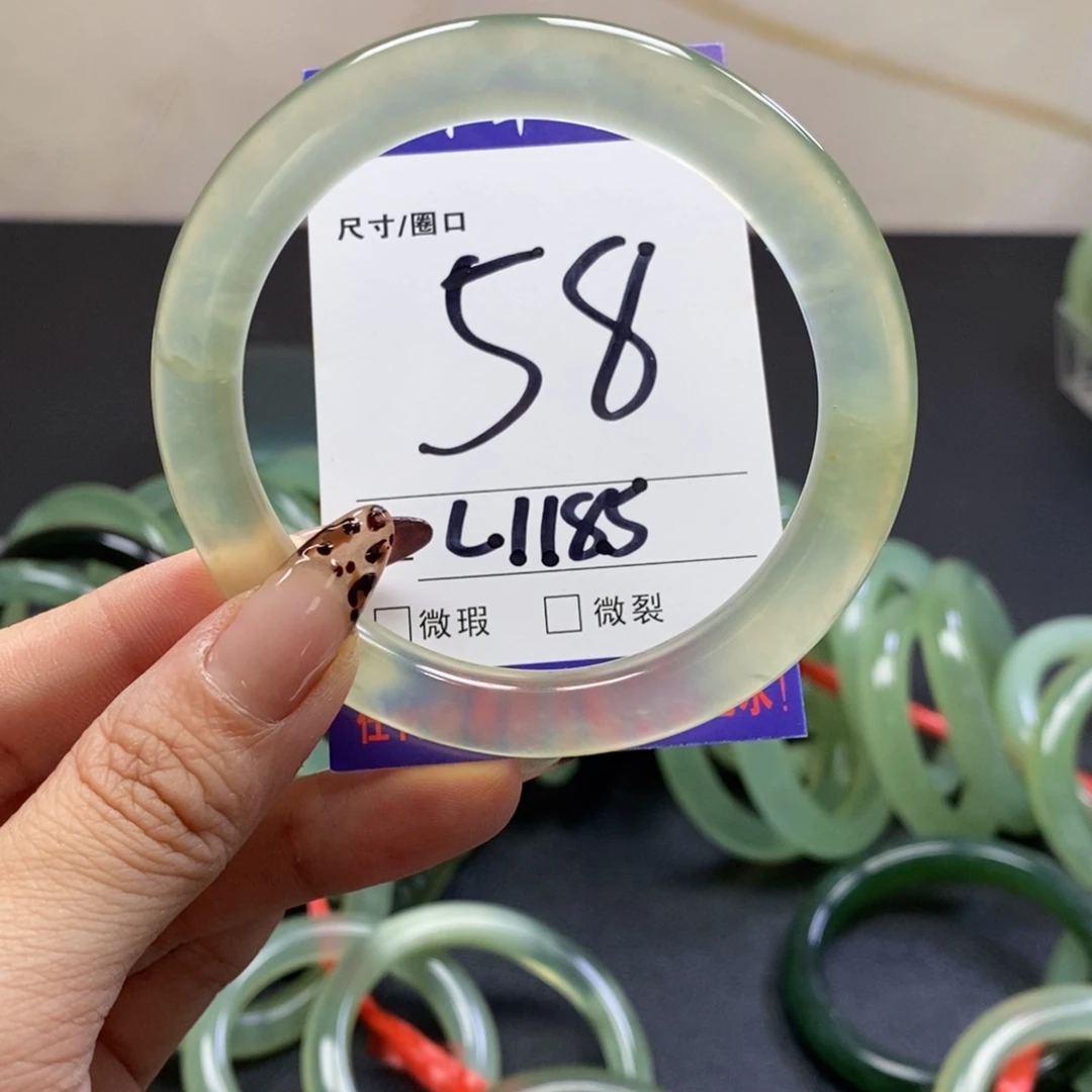 未镶嵌蛇纹石玉手镯