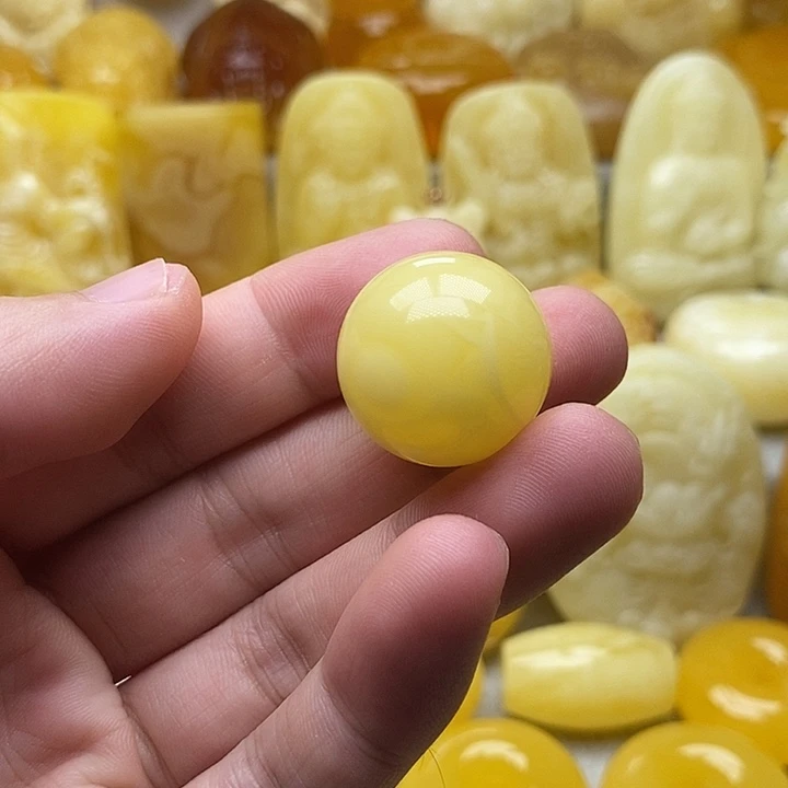琥珀颈饰未镶嵌琥珀蜜蜡吊坠